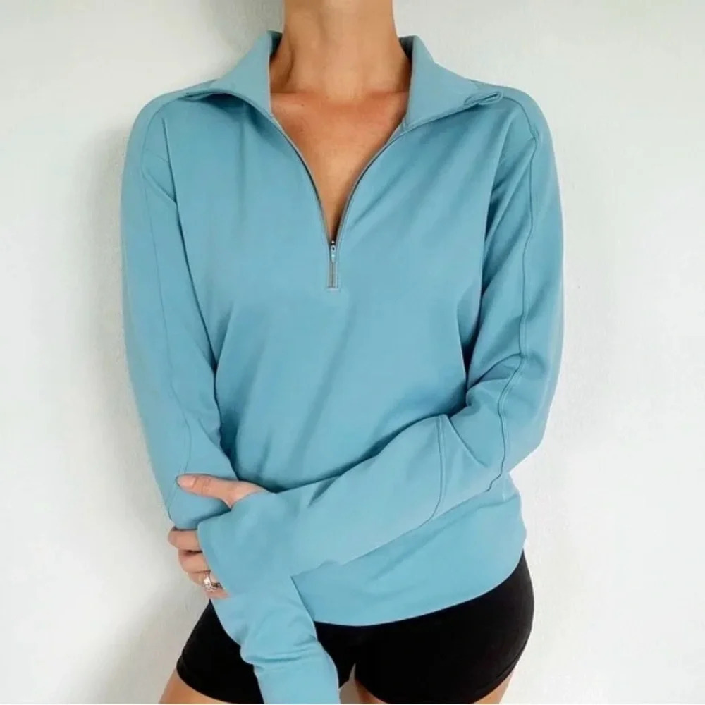 Lululemon sz M Run To Reset 1/2 zip in Aqua smoke great pre owned condition - Picture 2 of 16